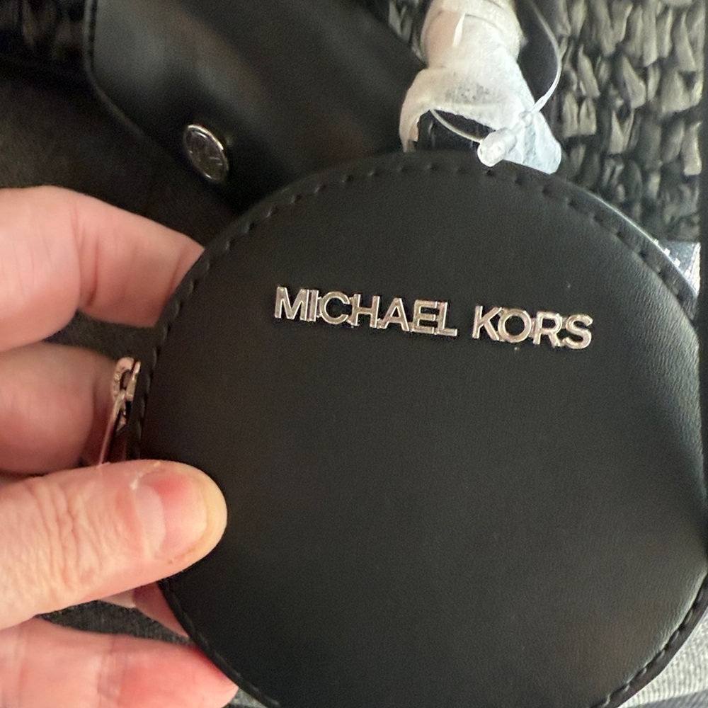 Michael Kors Jet Set travel Black and White Crossbody Bag - Picture 7 of 11